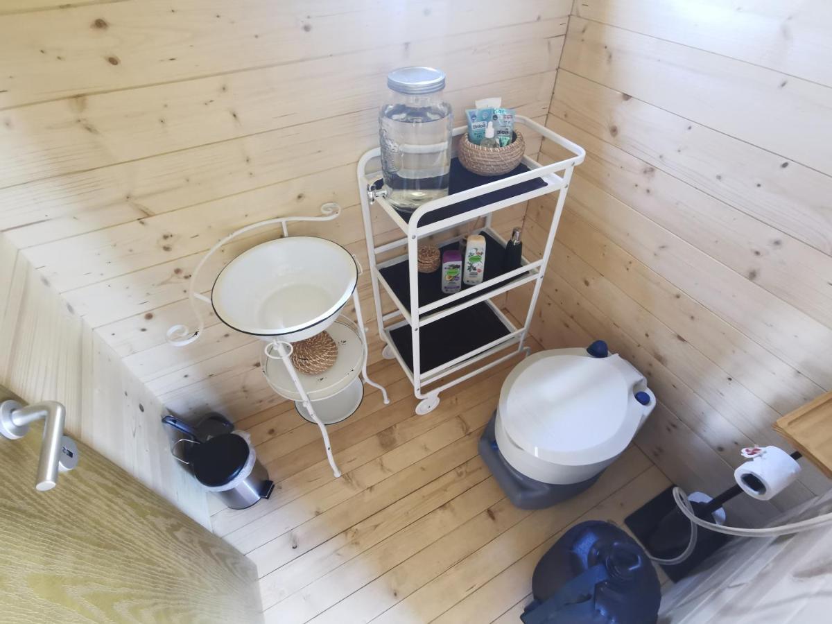 Střítež Treehome Tinyhouse المظهر الخارجي الصورة