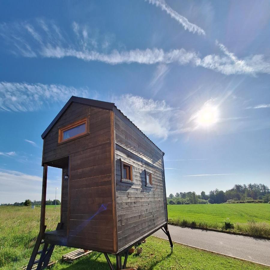 Střítež Treehome Tinyhouse المظهر الخارجي الصورة